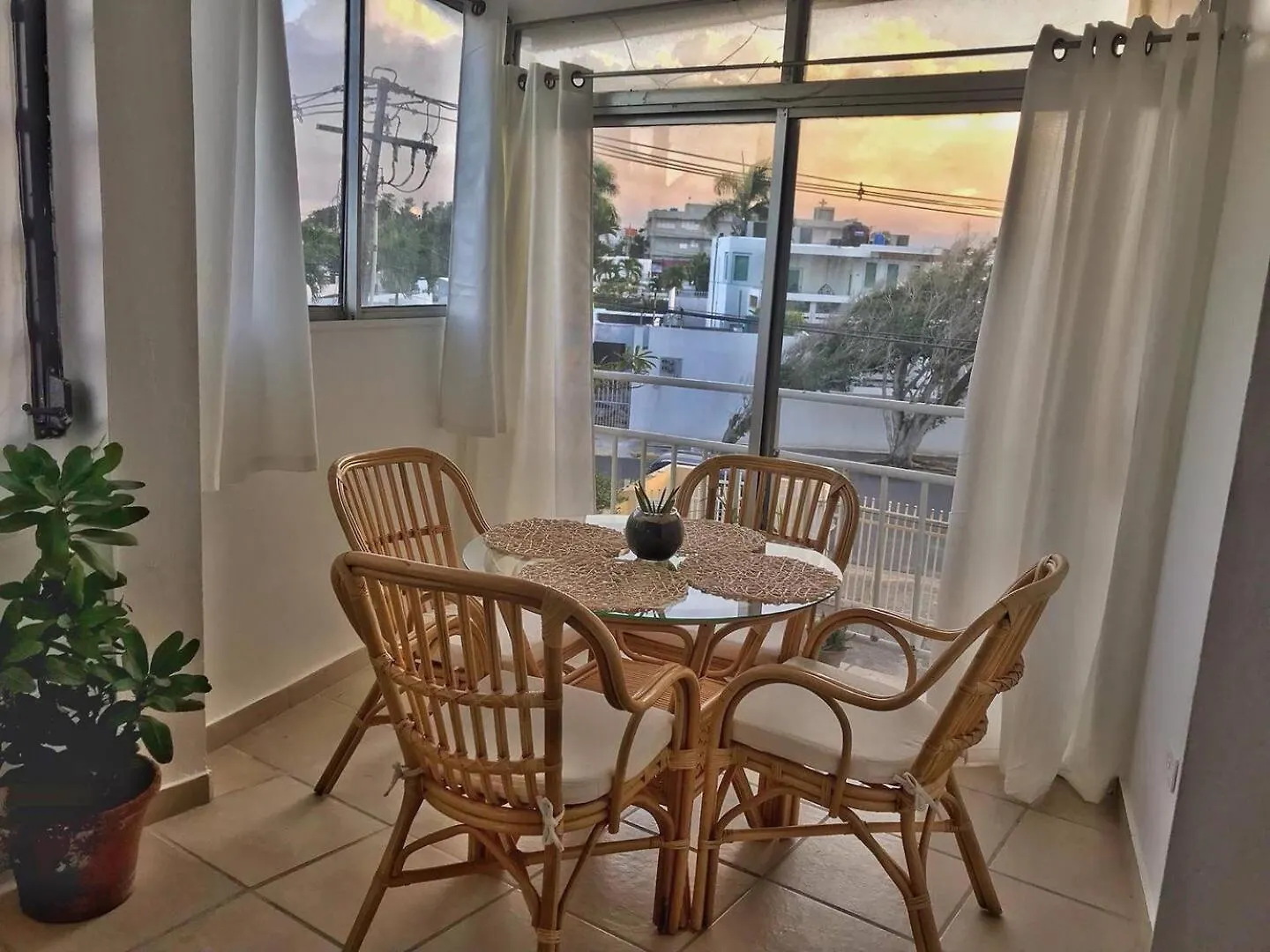 Ocean Park Sea-Cret By Stay Here Pr San Juan Holiday home
